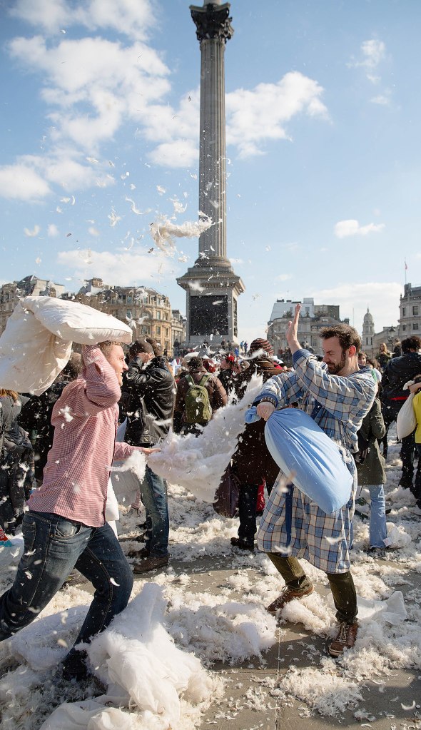 Pillow fight day London-12a