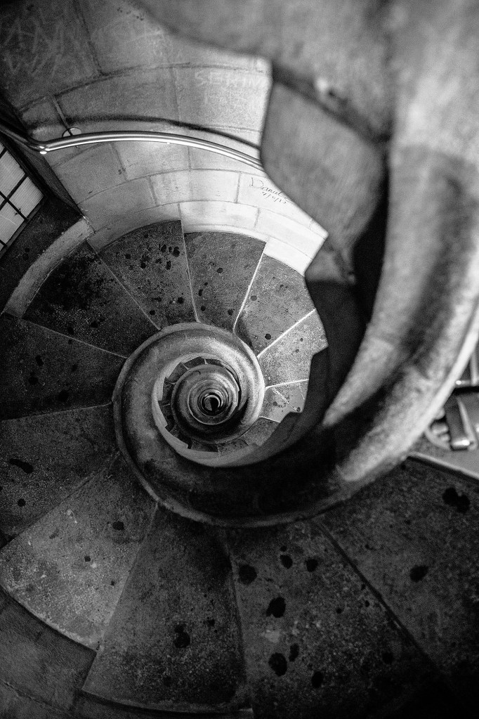 Sagrada Familia staircase-1-2