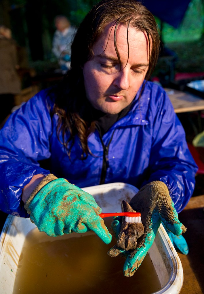Blick Mead archaeological dig 9